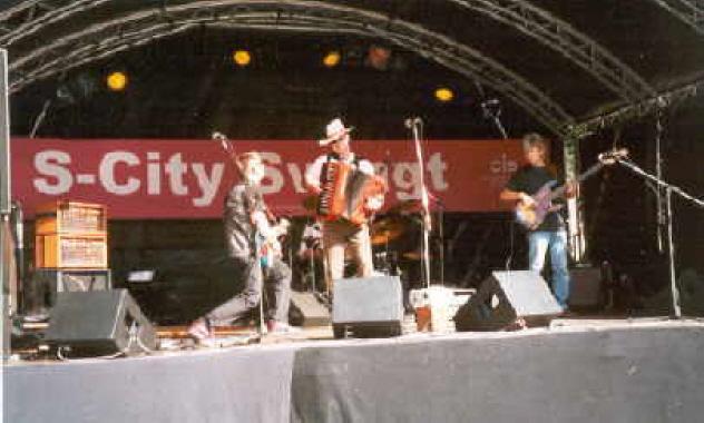 sswingt_band_2001